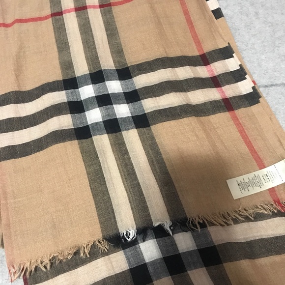 Burberry Accessories - Burberry scarf